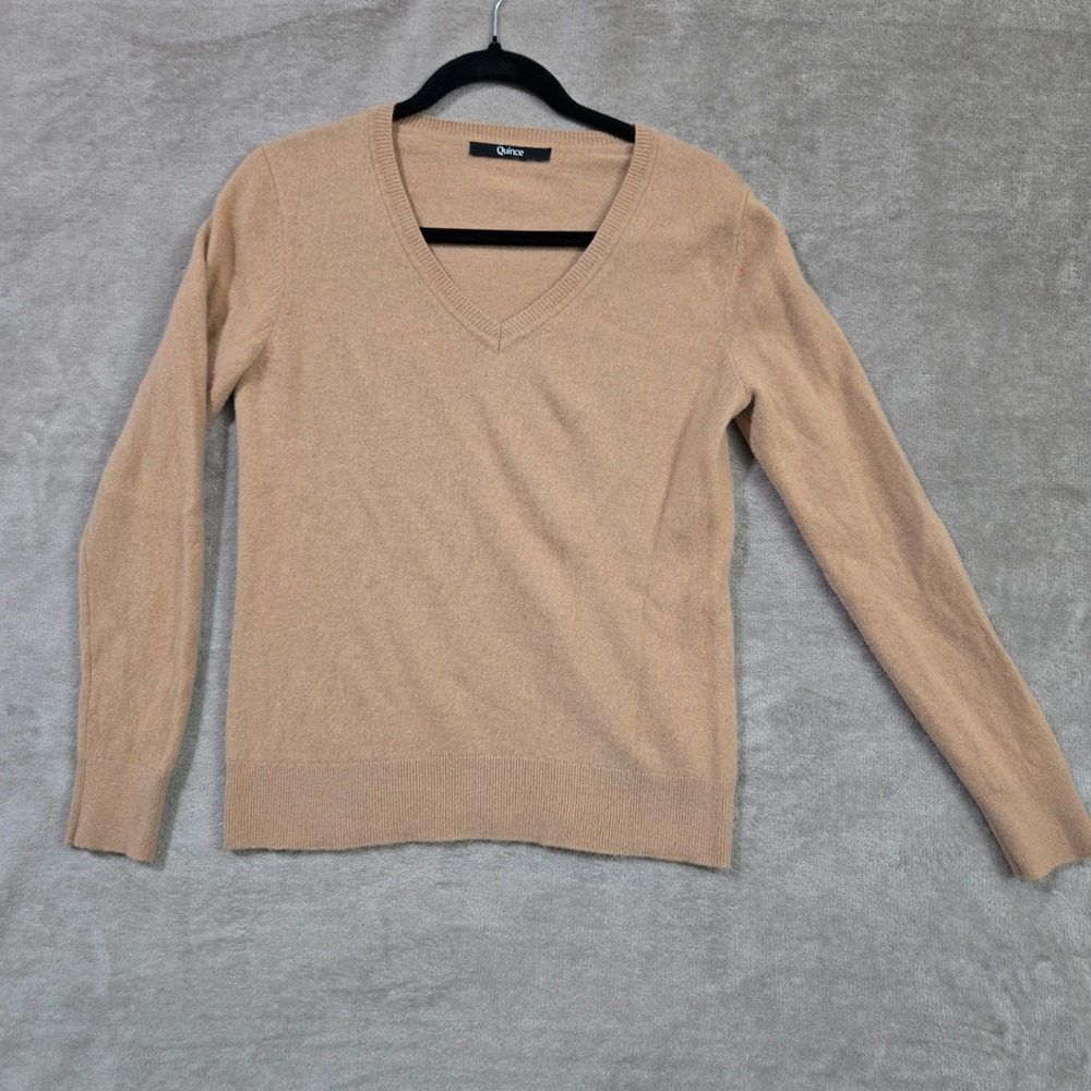 Quince 100% Cashmere Sweater Small Neutral Quiet Luxury Old Money Preppy Capsule